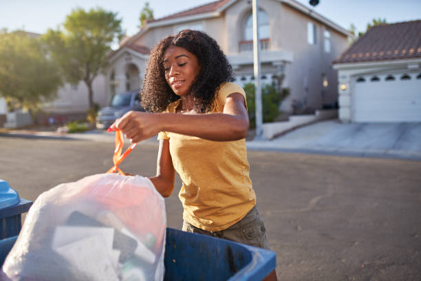 Best Professional Junk Removal  in De Witt, NY